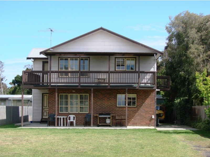 1/30 Phillip Island Road, San Remo VIC 3925