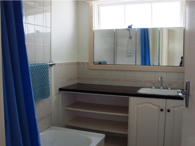 1/30 Phillip Island Road, San Remo VIC 3925