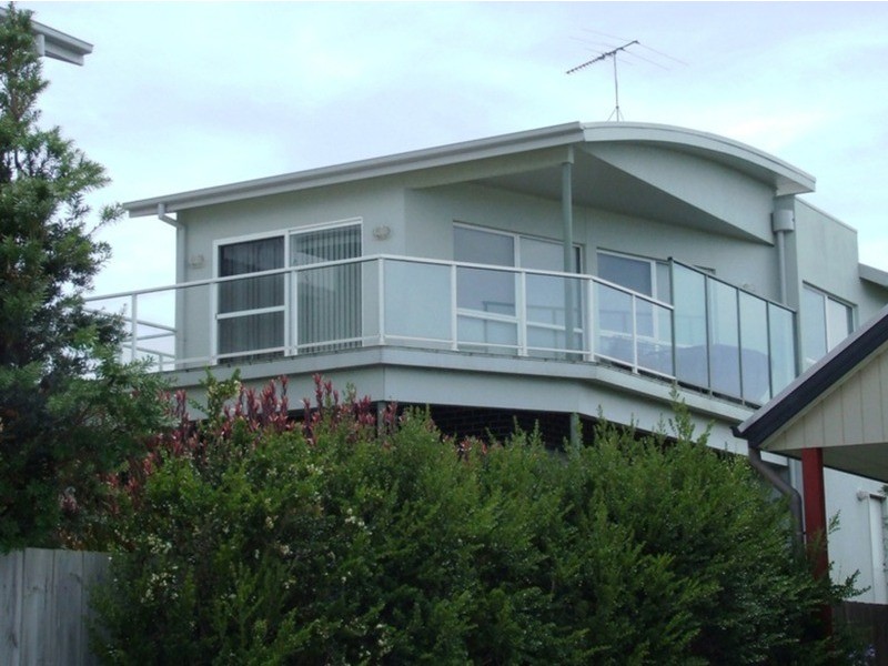 6/77-81 Penniwells Drive, San Remo VIC 3925