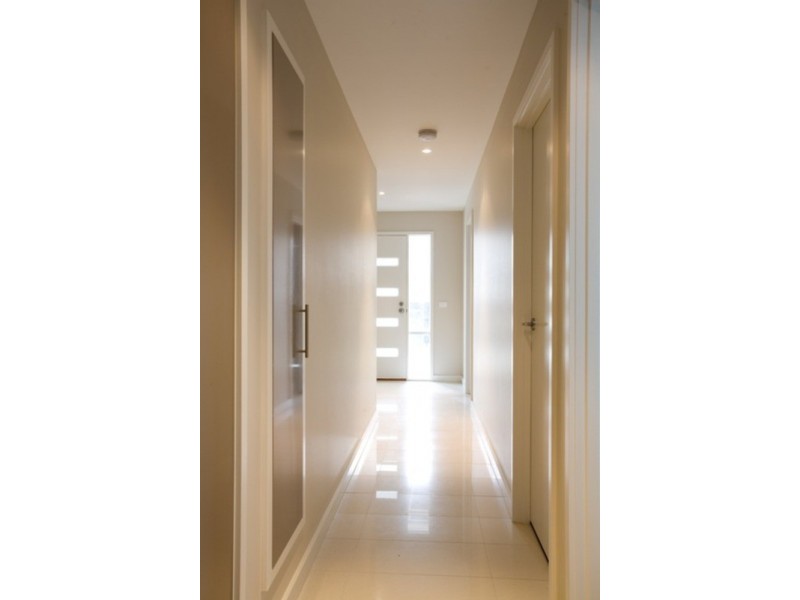 6/1 Stradbroke Avenue, Surf Beach VIC 3922