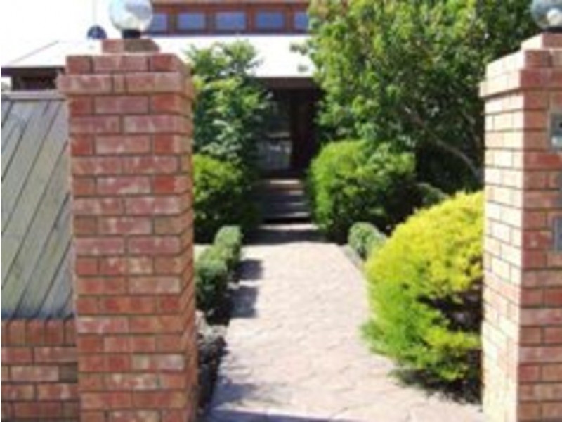 10 Genista  Street, San Remo VIC 3925