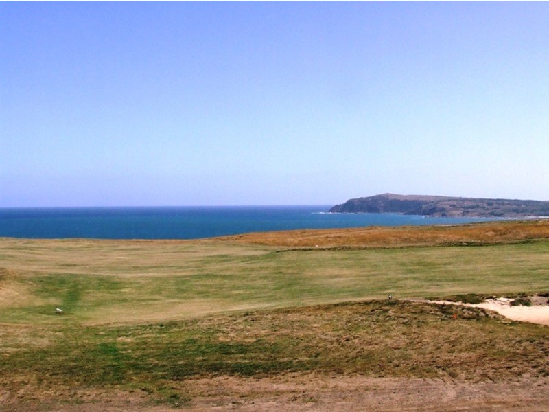 2.8 Bass Coast Resort, Shetland Heights  Road, San Remo VIC 3925