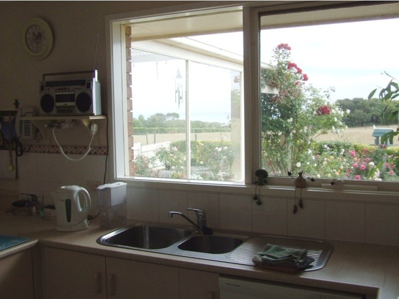 75 Potters Hill  Road, San Remo VIC 3925