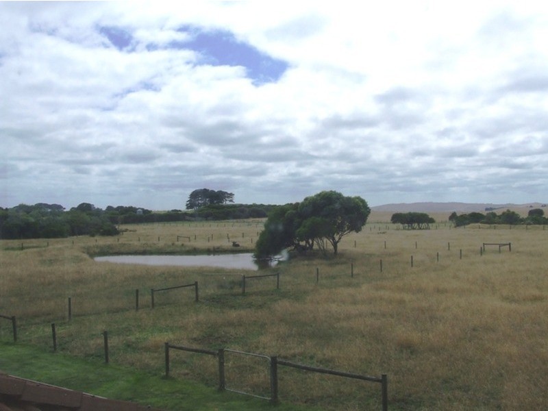 75 Potters Hill  Road, San Remo VIC 3925