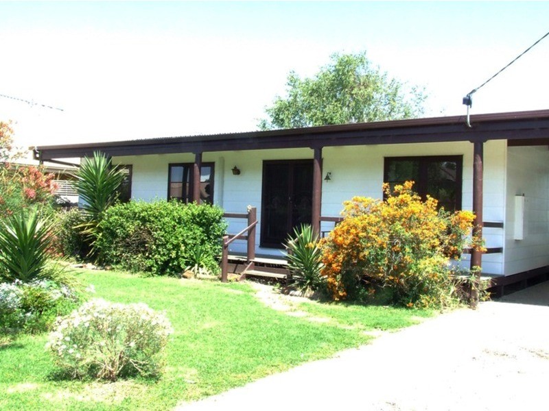 4 Malcliff Road, Newhaven VIC 3925