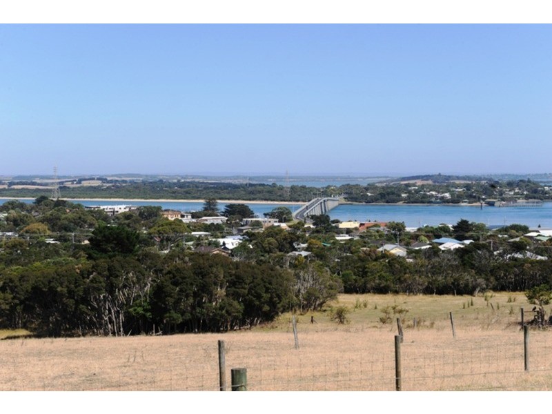 35 Panorama Drive, San Remo VIC 3925