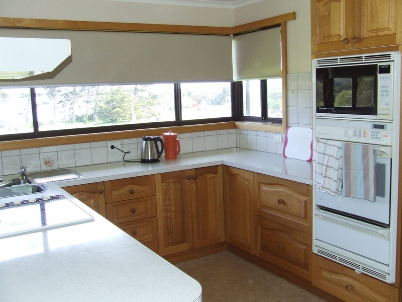 43 Oceanview Drive, San Remo VIC 3925