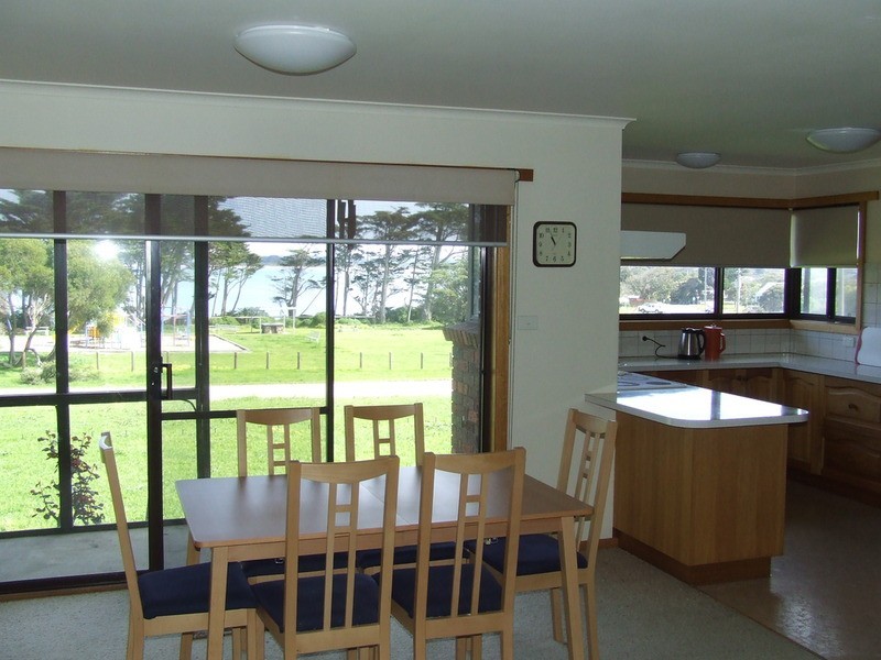43 Oceanview Drive, San Remo VIC 3925