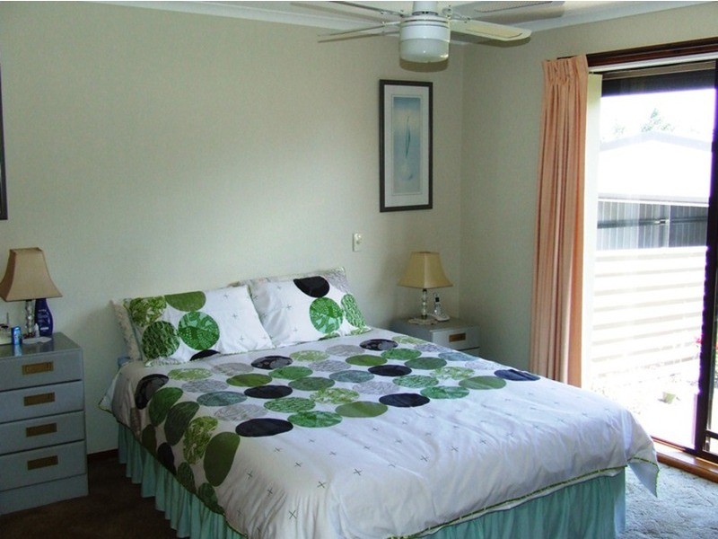 13 Edgar Road, San Remo VIC 3925