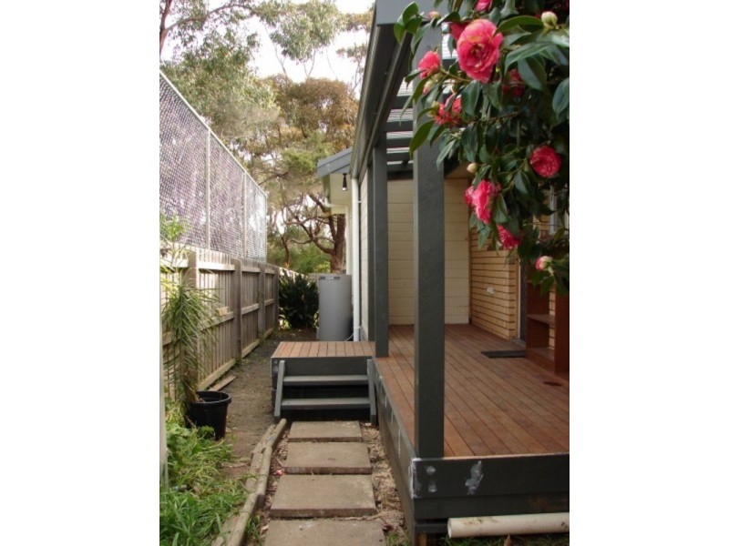 1 Edgar  Road, San Remo VIC 3925