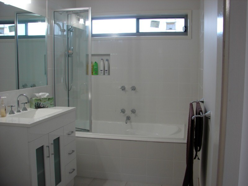 1 Edgar  Road, San Remo VIC 3925