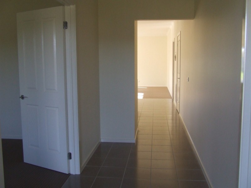 10 Kingfisher Way, Cowes VIC 3922
