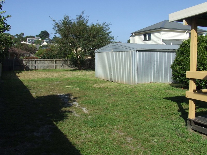 9 Phillip Island Road, San Remo VIC 3925