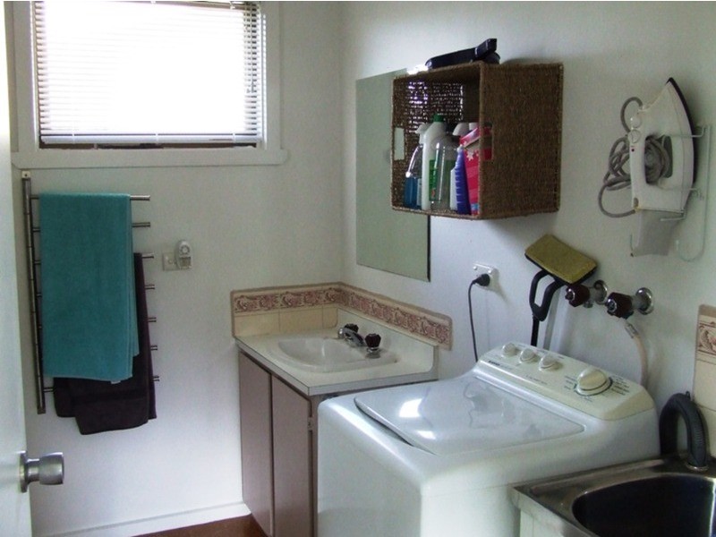 38 First Avenue, San Remo VIC 3925