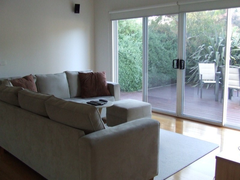9 Martin Street, Silverleaves VIC 3922