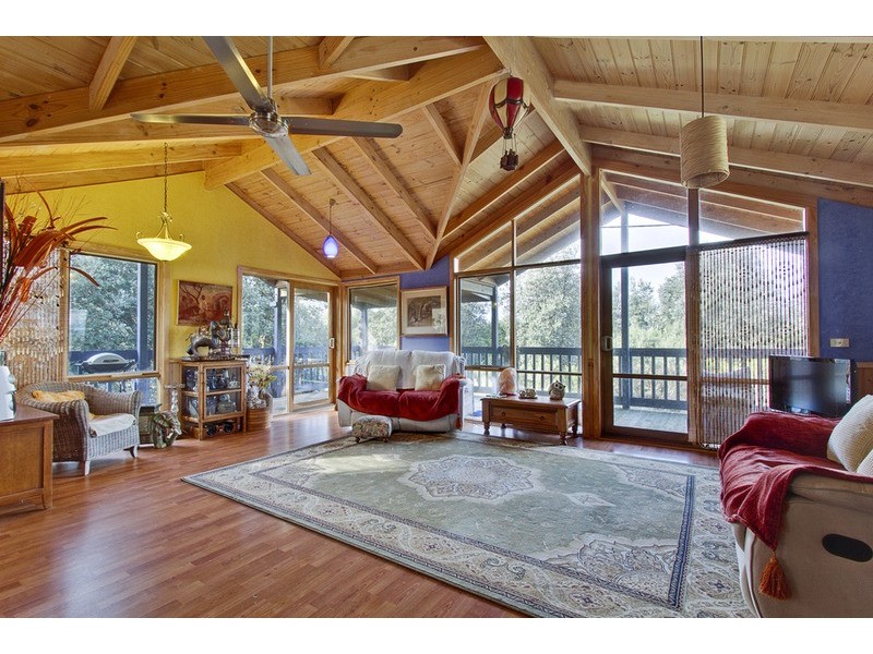 16 Beresford Drive, Cape Woolamai VIC 3925