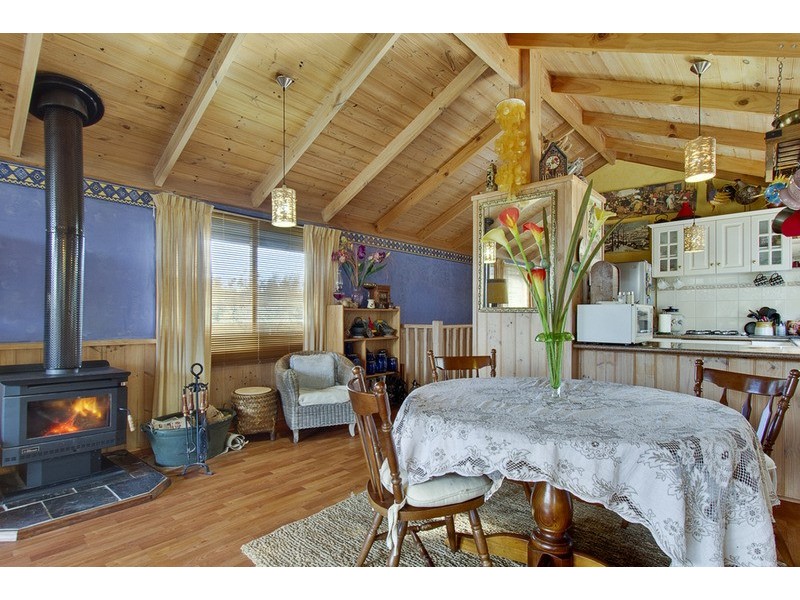 16 Beresford Drive, Cape Woolamai VIC 3925