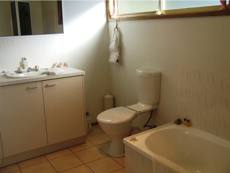 6 Bonwick Avenue, San Remo VIC 3925