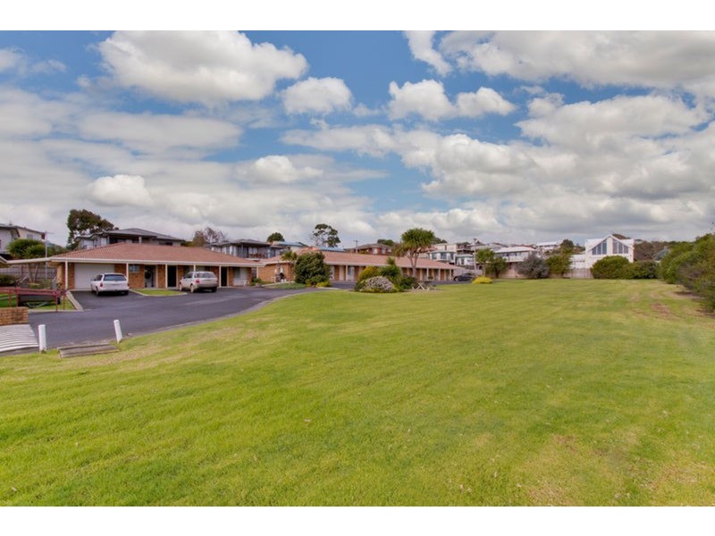 37-41 Phillip Island Road, San Remo VIC 3925