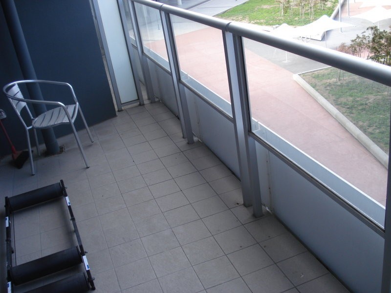 100 Harbour Esplanade, Docklands VIC 3008