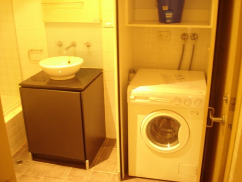 233 Collins Street, Melbourne VIC 3000