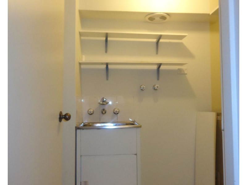 2/113 Meredith Street, Bankstown NSW 2200