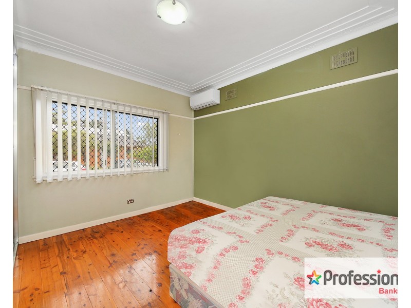 19 Daphne Avenue, Bankstown NSW 2200