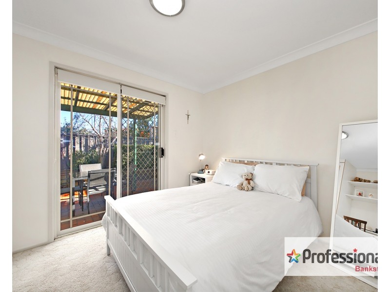 2/32A William Street, Condell Park NSW 2200