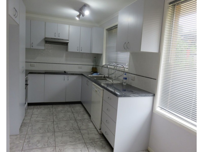 32 Ruthven Avenue, Milperra NSW 2214