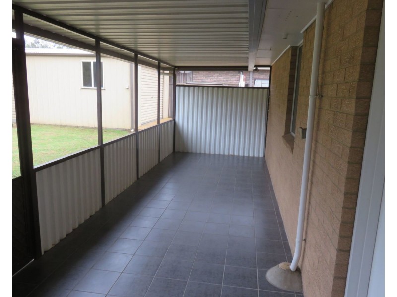 32 Ruthven Avenue, Milperra NSW 2214