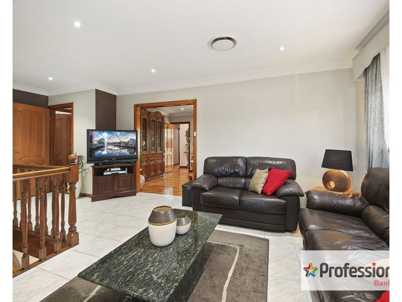 23 Wendy Avenue, Georges Hall NSW 2198