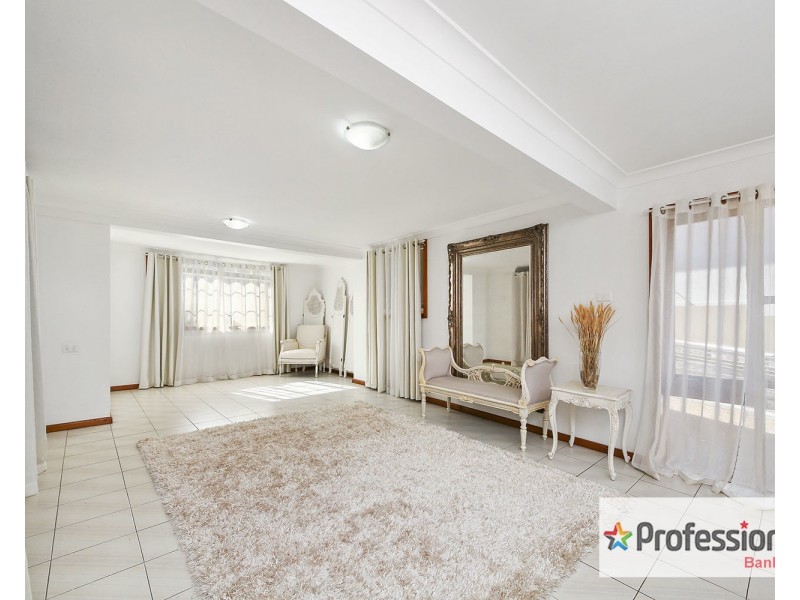 23 Wendy Avenue, Georges Hall NSW 2198