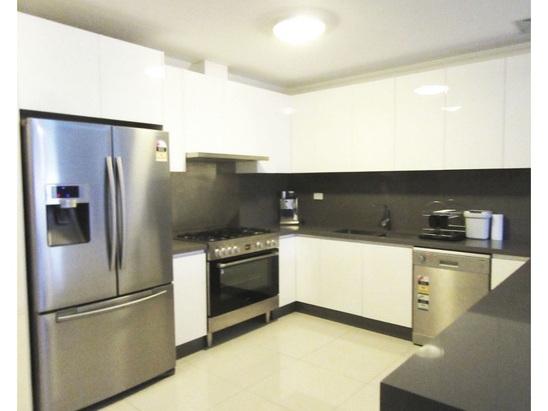 18/177 Banksia Road, Greenacre NSW 2190