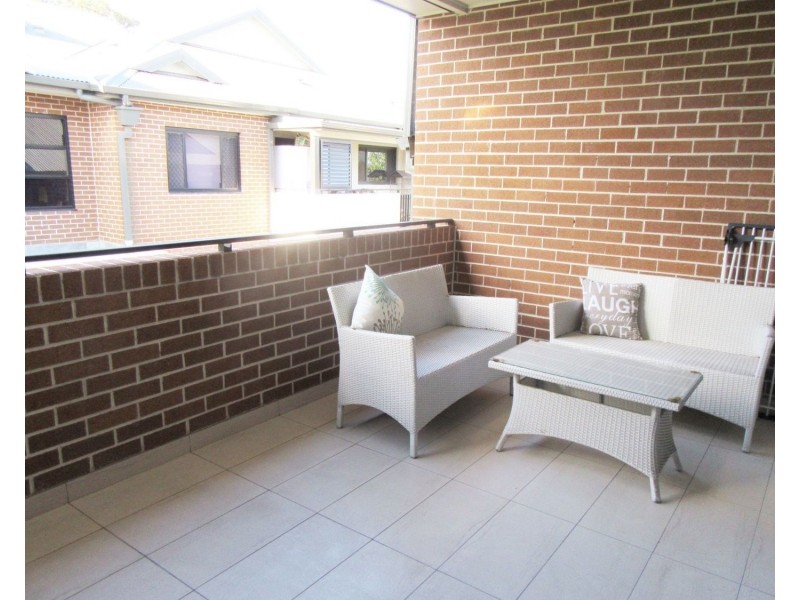 18/177 Banksia Road, Greenacre NSW 2190