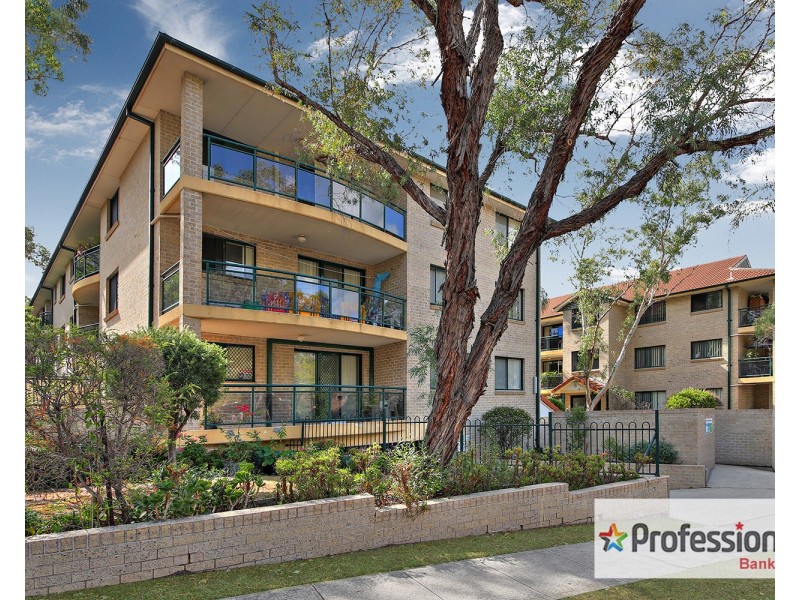 25/19 Sir Joseph Banks Street, Bankstown NSW 2200