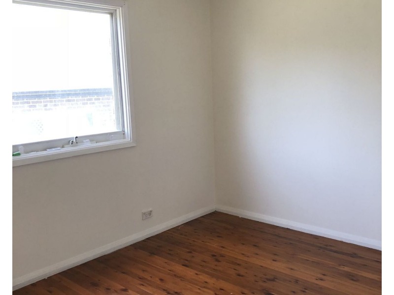 7 Wright Close, Georges Hall NSW 2198