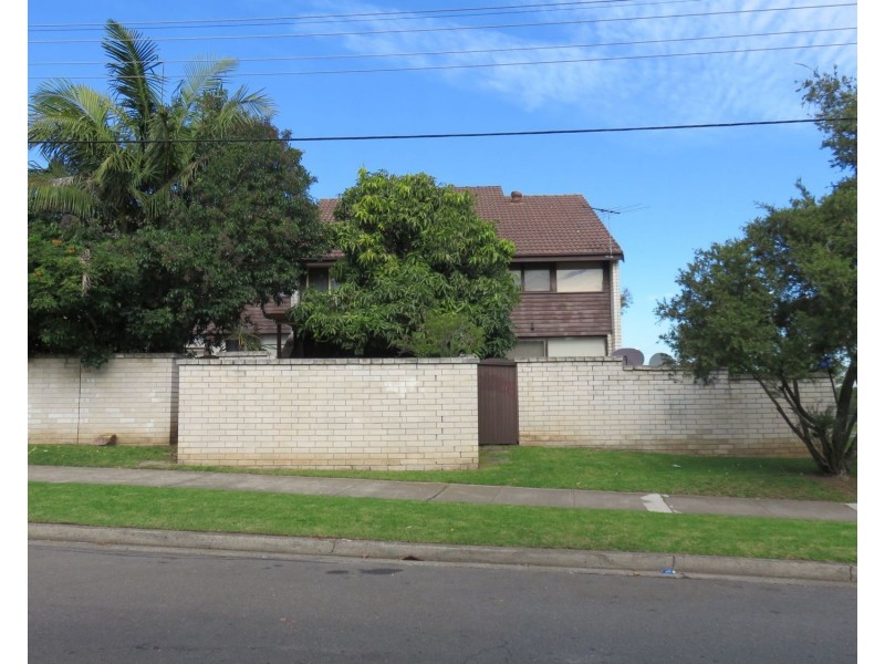 2/323  Stacey Street, Bankstown NSW 2200