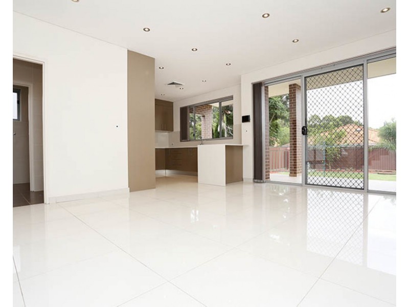 9B Lily Avenue, Riverwood NSW 2210