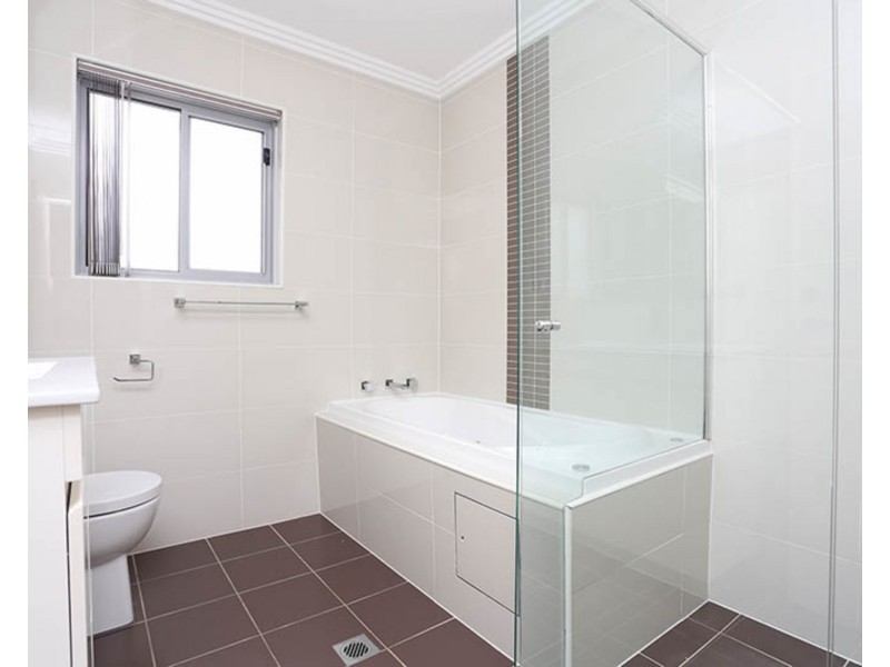 9B Lily Avenue, Riverwood NSW 2210