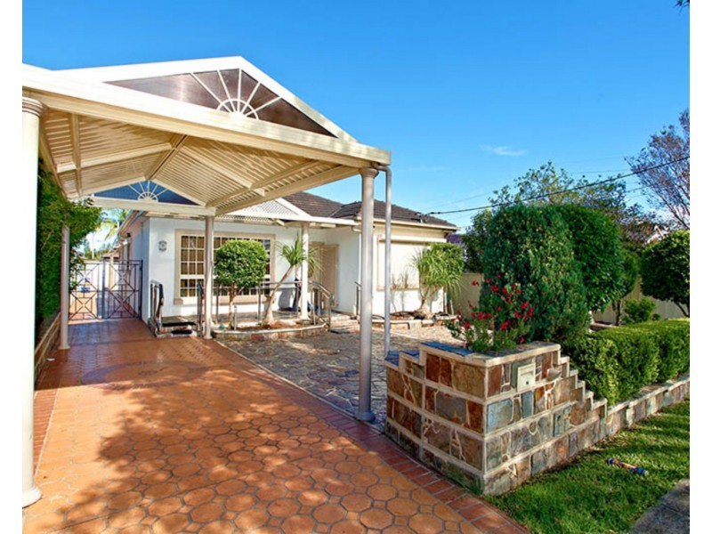 37 Stephenson Street, Birrong NSW 2143