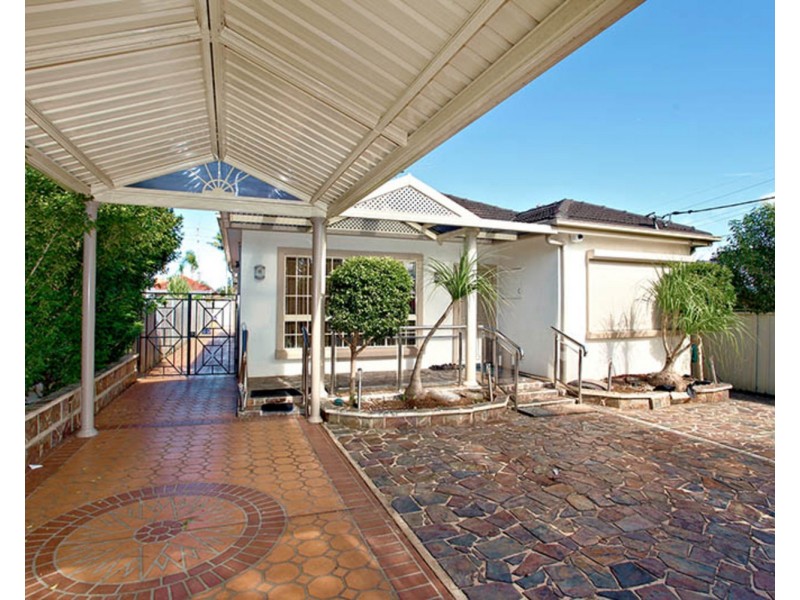 37 Stephenson Street, Birrong NSW 2143