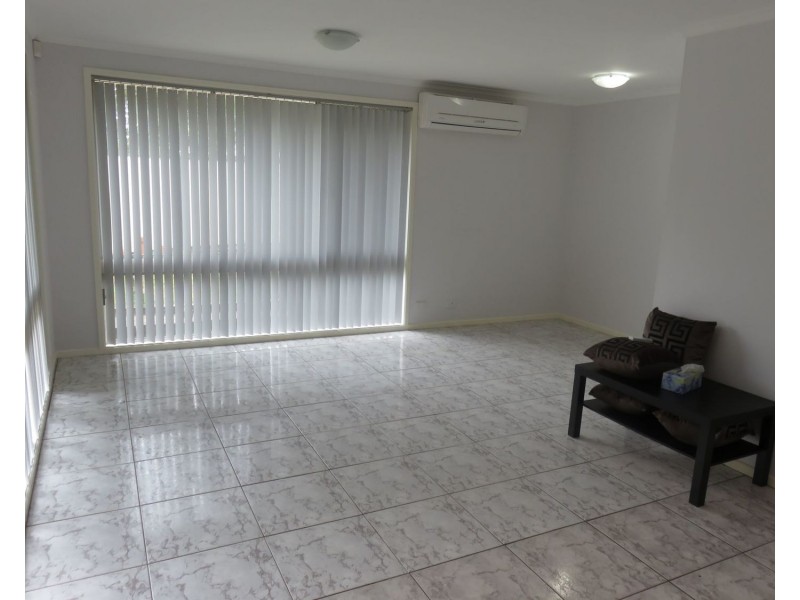 32 Ruthven Avenue, Milperra NSW 2214