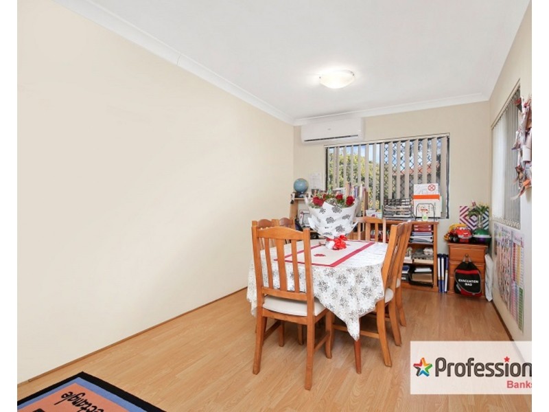 6/13-15 Gordon Street, Bankstown NSW 2200
