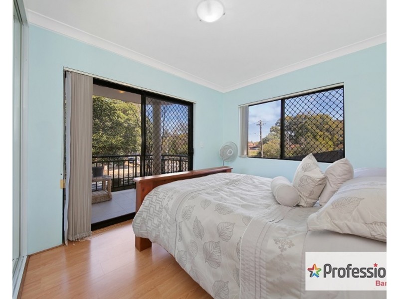 6/13-15 Gordon Street, Bankstown NSW 2200