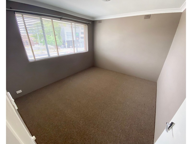 4/12 Broadway, Punchbowl NSW 2196