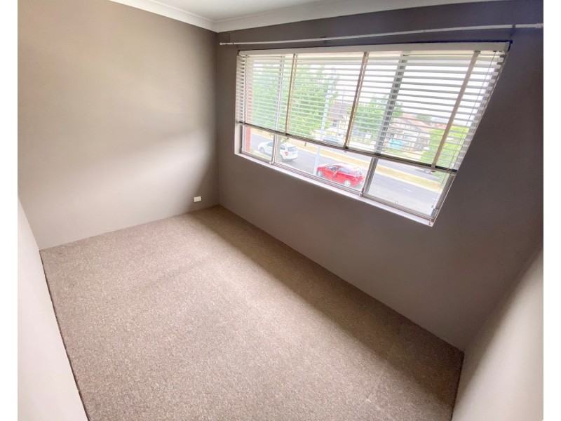 4/12 Broadway, Punchbowl NSW 2196