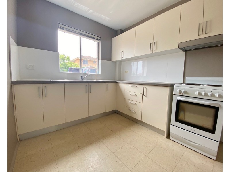 6/12 Broadway, Punchbowl NSW 2196