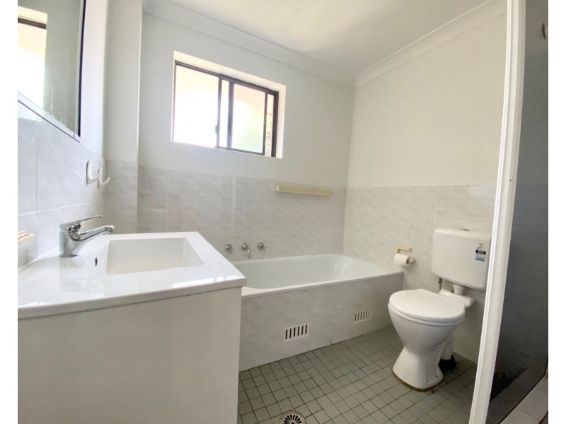 10/7-9 Mulla Road, Yagoona NSW 2199