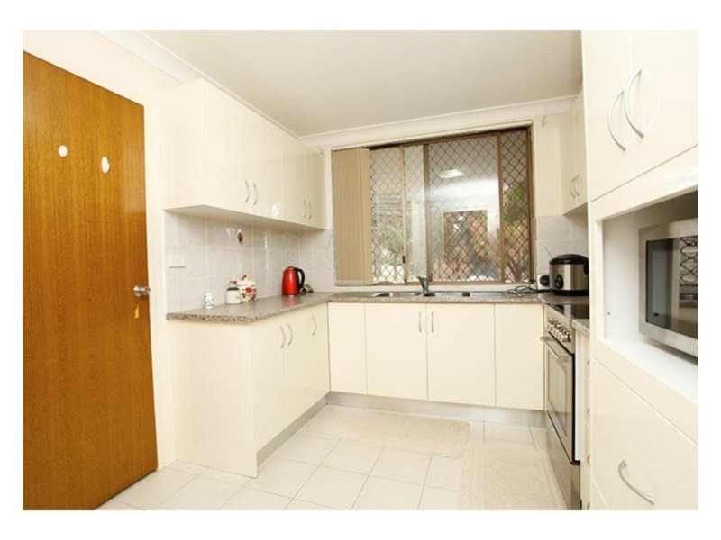 2/5-13 Dellwood Street, Bankstown NSW 2200
