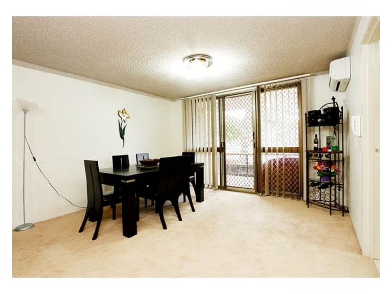 2/5-13 Dellwood Street, Bankstown NSW 2200
